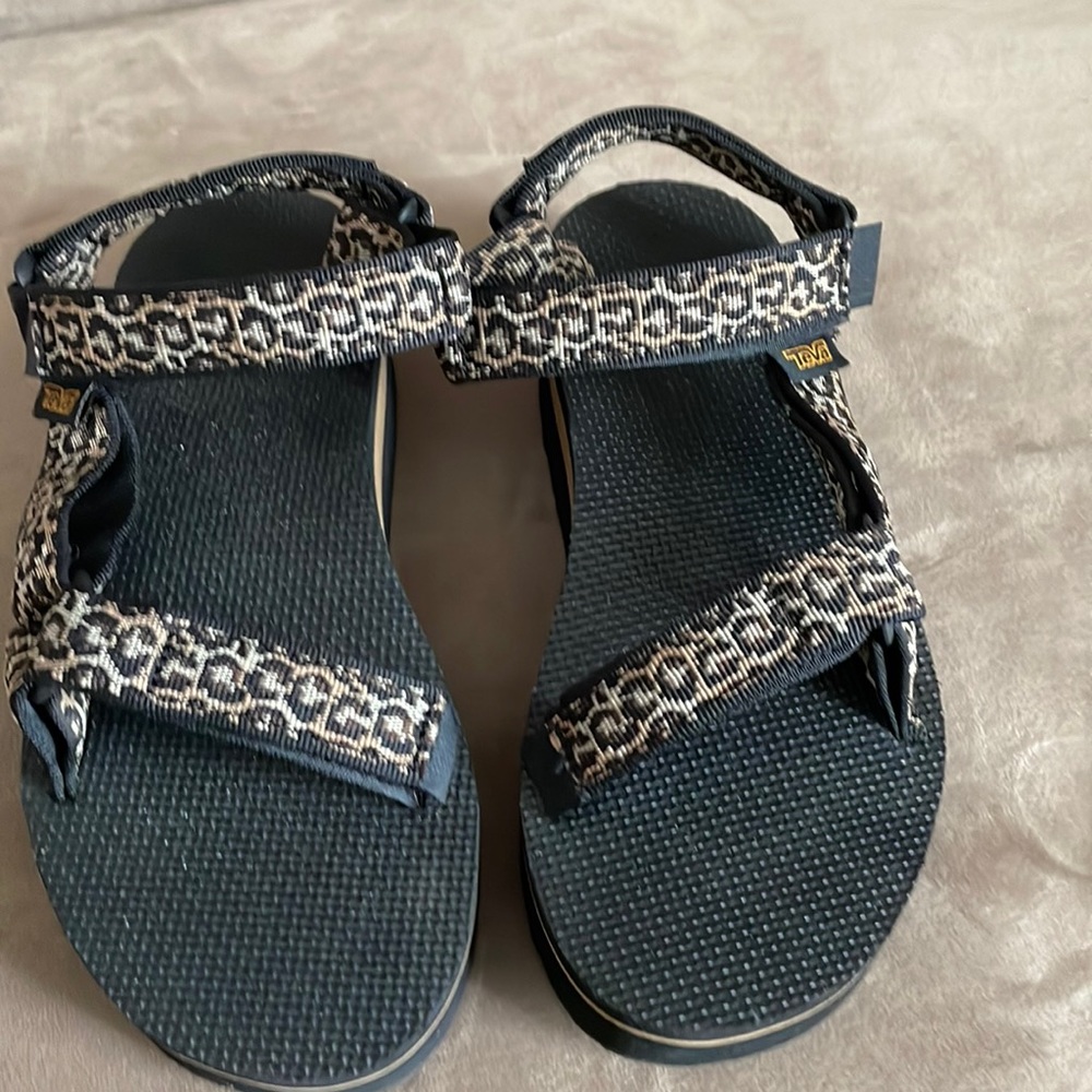 Teva Universal Flatform Sandal Leopard Print